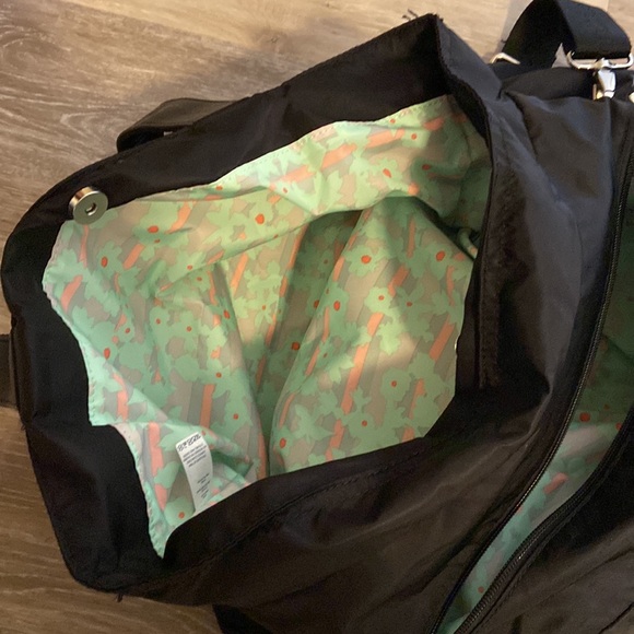 IVIVVA ATHLETIC BAG - Picture 10 of 16